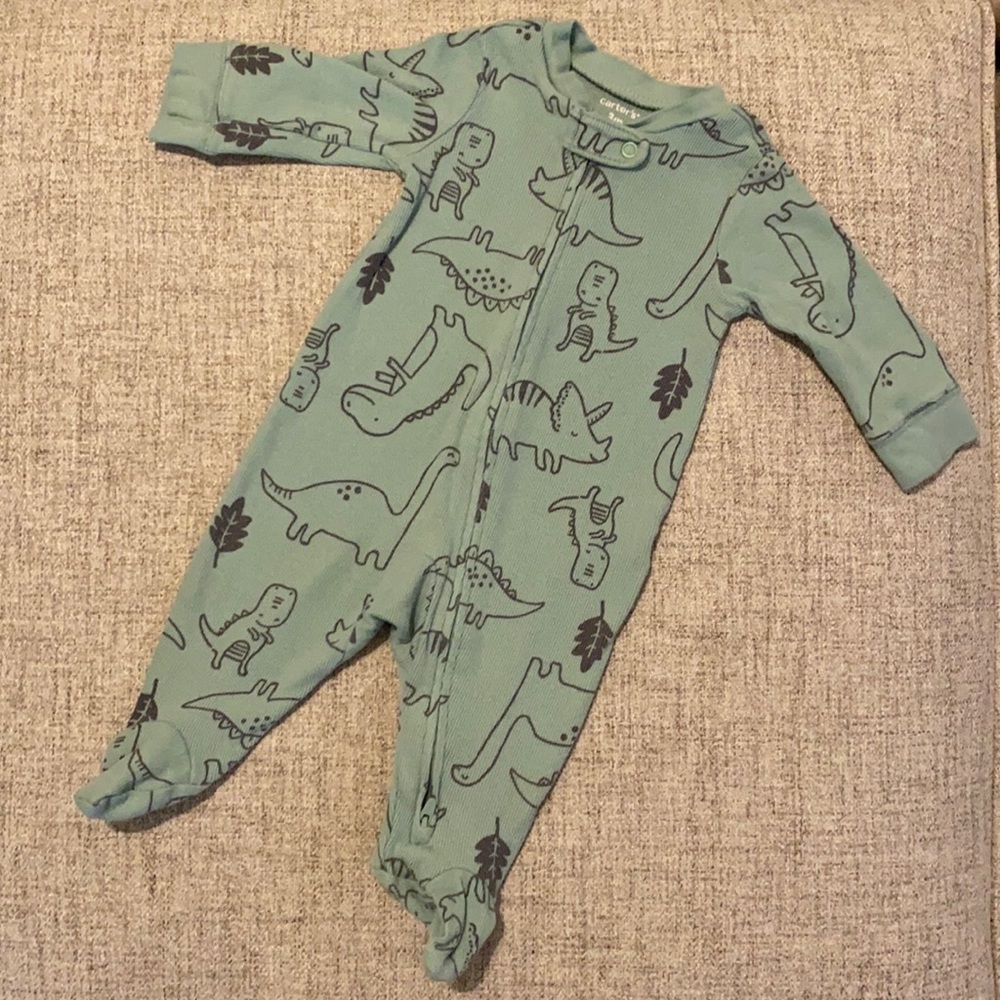 Carter’s footsies pajamas